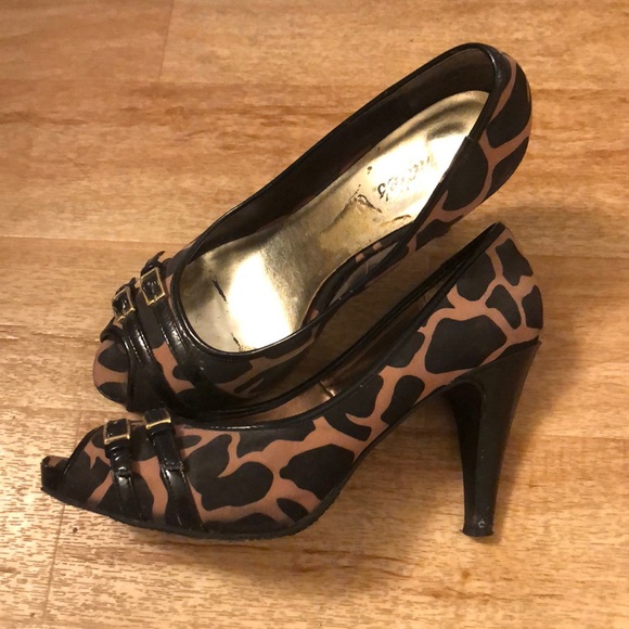 Leopard print heals - Picture 2 of 5